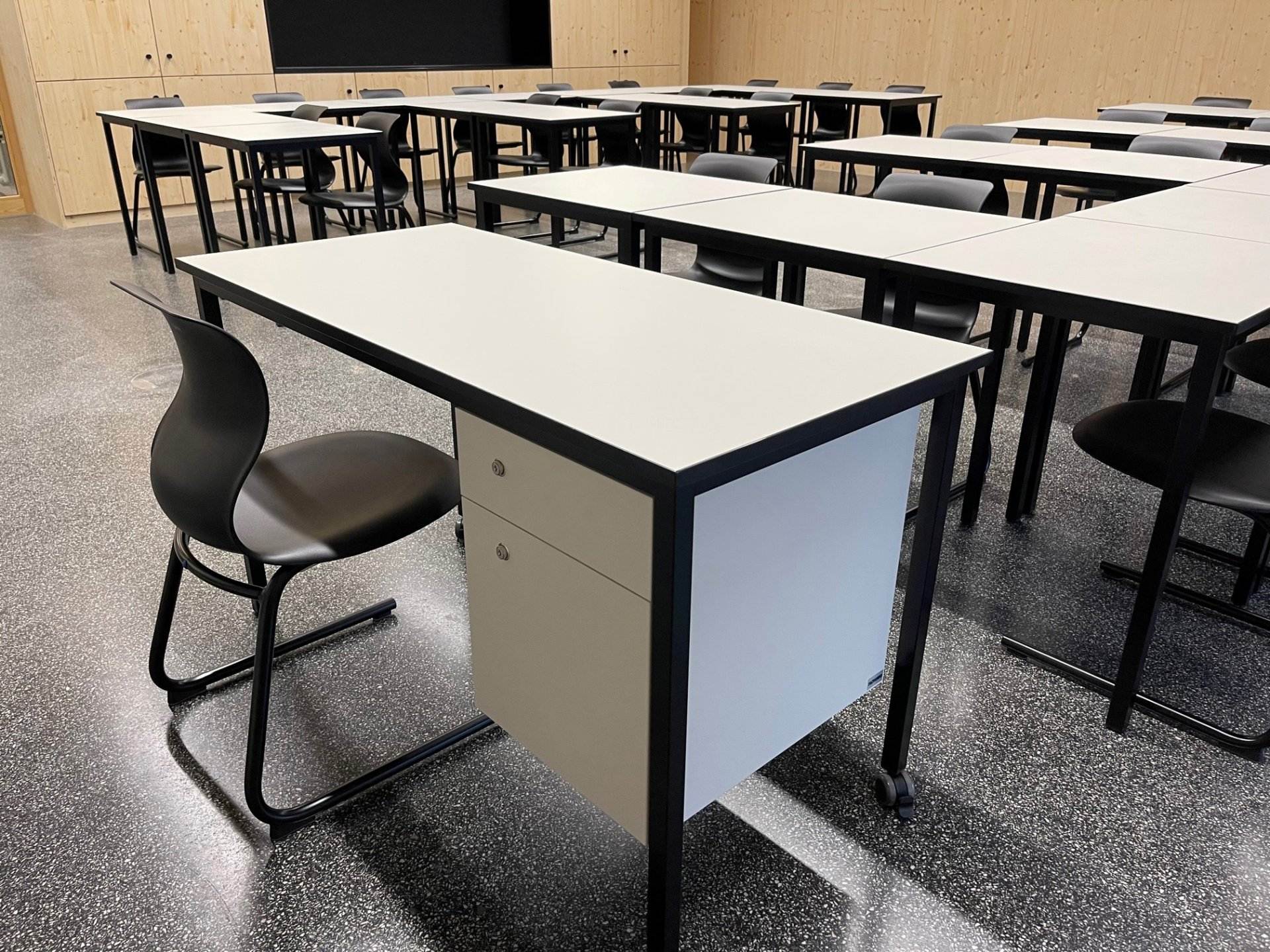 FLÖTOTTO - FRAME LX Lehrertisch
