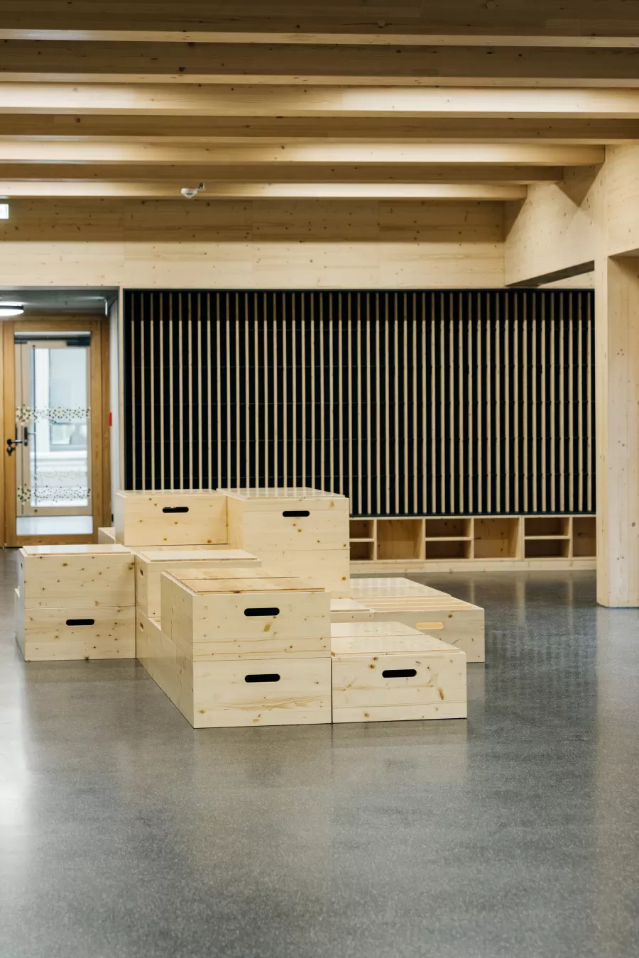 FLÖTOTTO - Školní architektura v proměnách: Gymnázium Langenhagen, Německo.