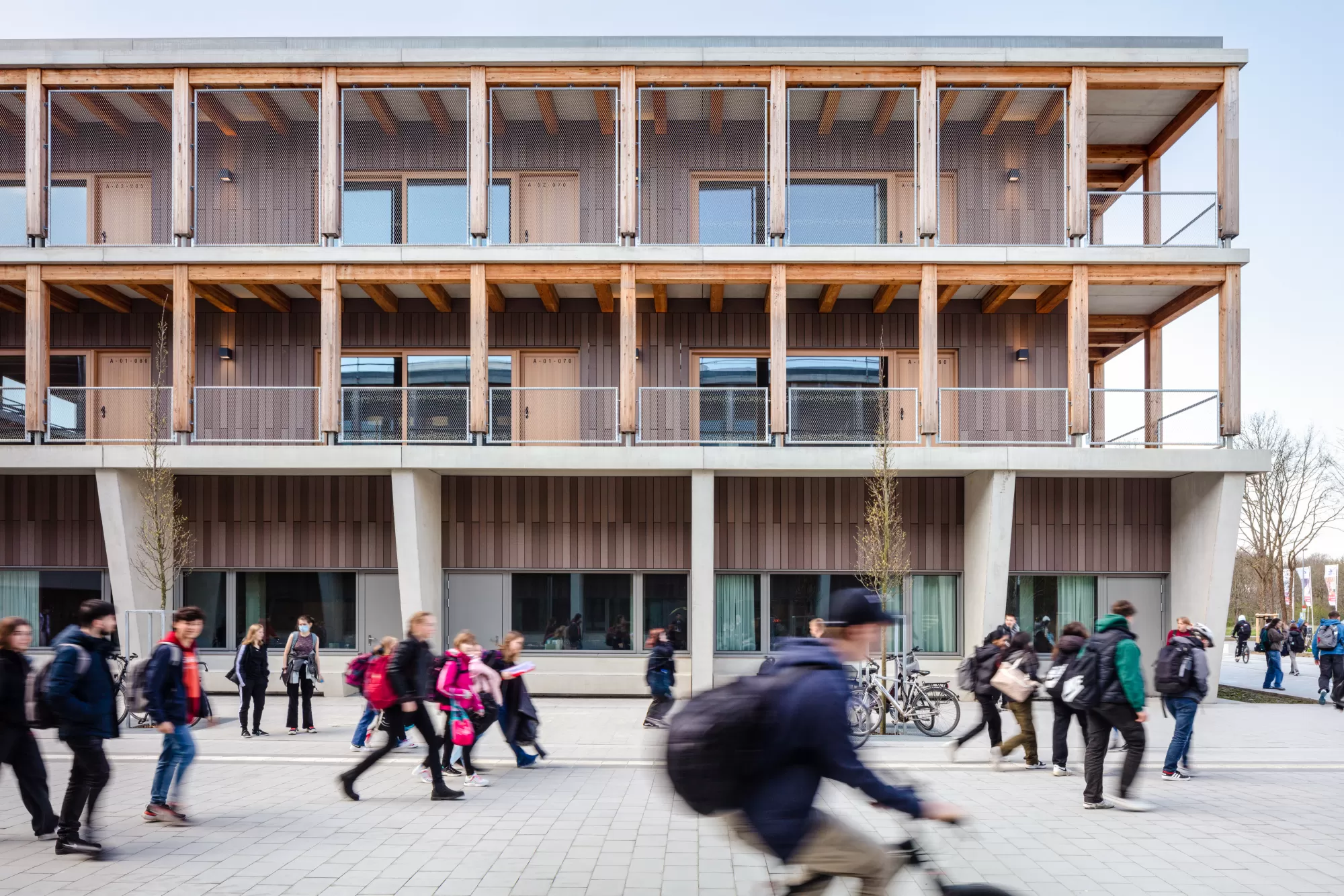 FLÖTOTTO - Školní architektura v proměnách: Gymnázium Langenhagen, Německo.