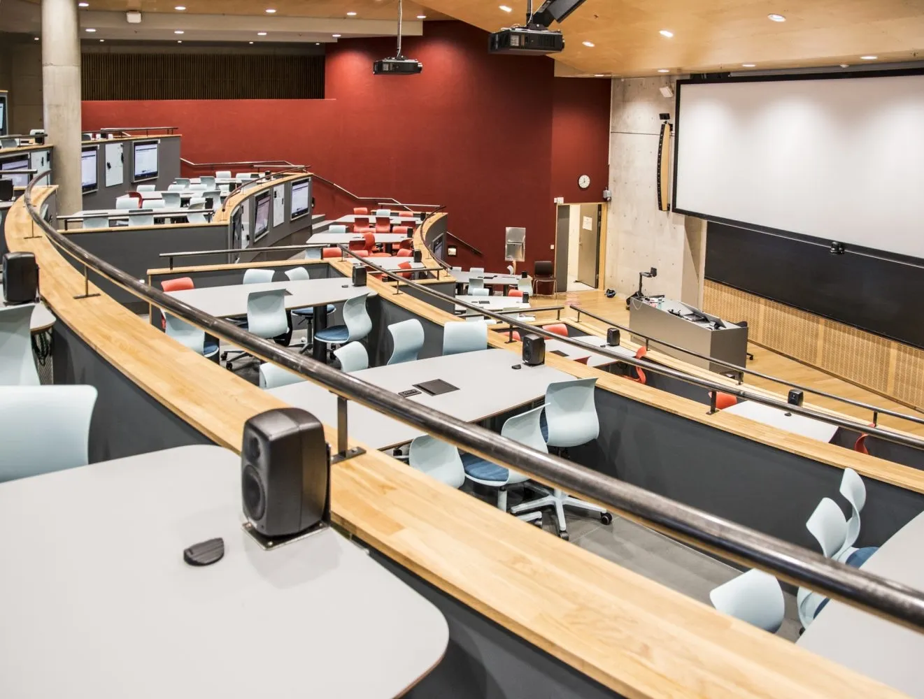 FLÖTOTTO - Auditorium