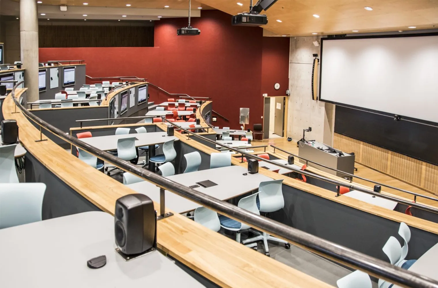 FLÖTOTTO - Auditorium 